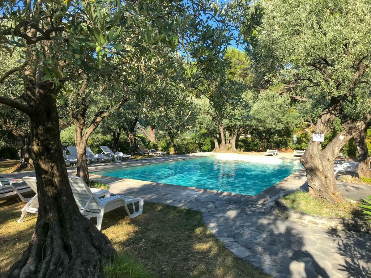 Готель La Picholine En Provence Ніон Екстер'єр фото