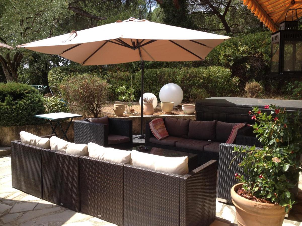 Готель La Picholine En Provence Ніон Екстер'єр фото