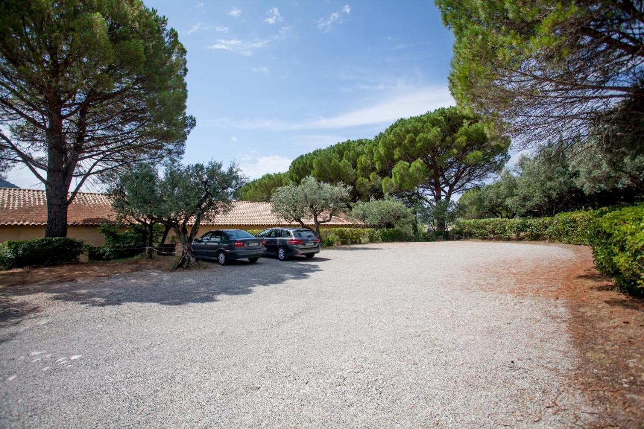 Готель La Picholine En Provence Ніон Екстер'єр фото